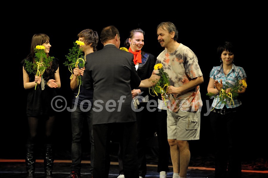 img00246.jpg