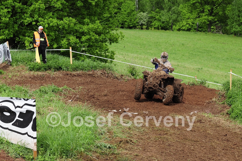 img00185.jpg