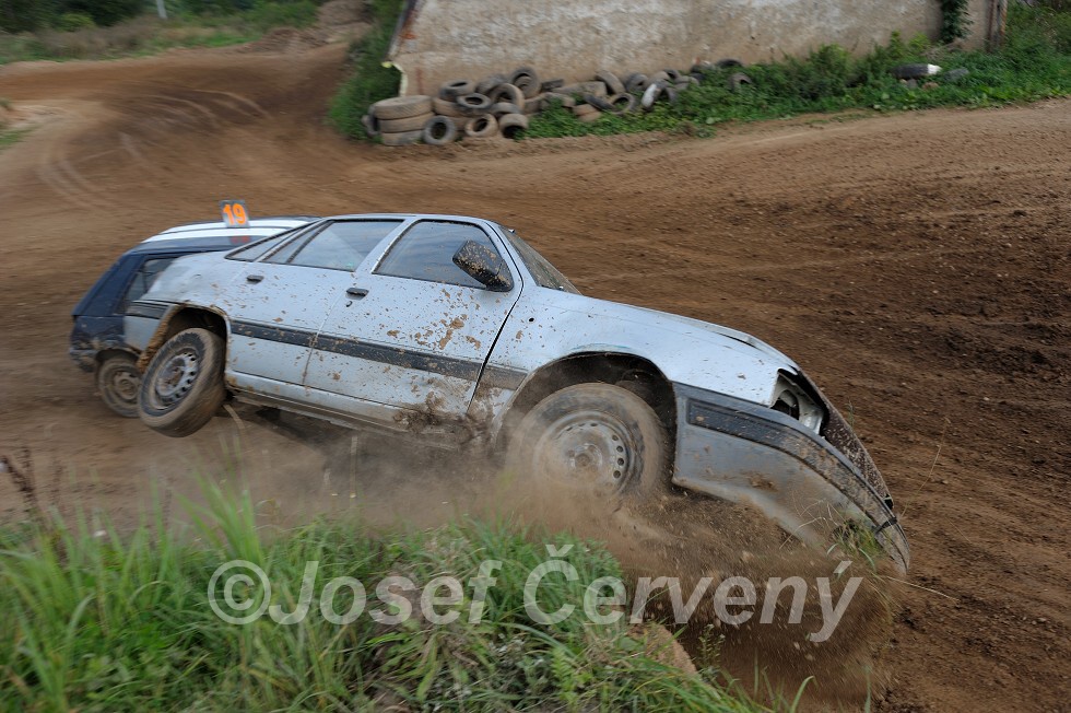 img00198.jpg