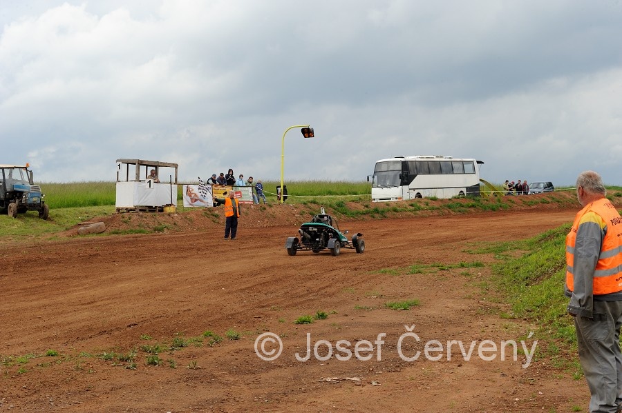 img00070.jpg