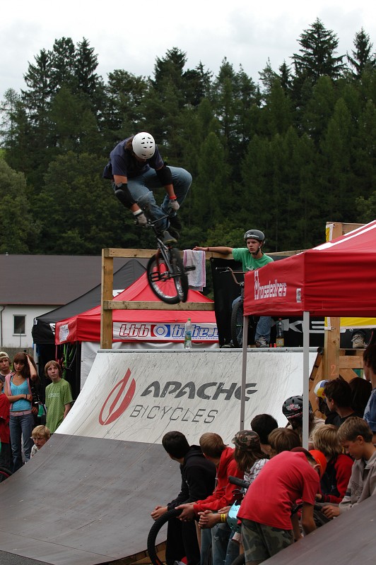 img00079.jpg