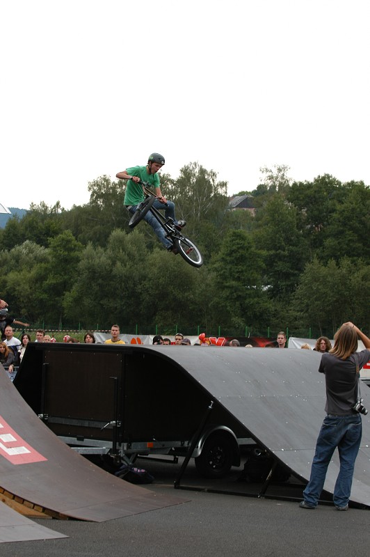 img00080.jpg