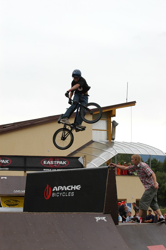 img00085.jpg