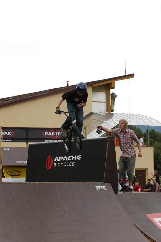 img00086.jpg