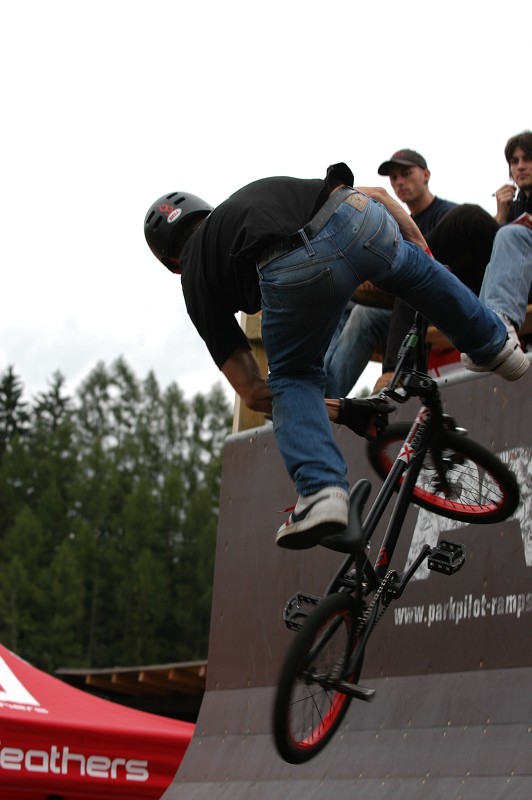 img00089.jpg