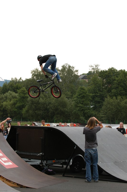 img00090.jpg