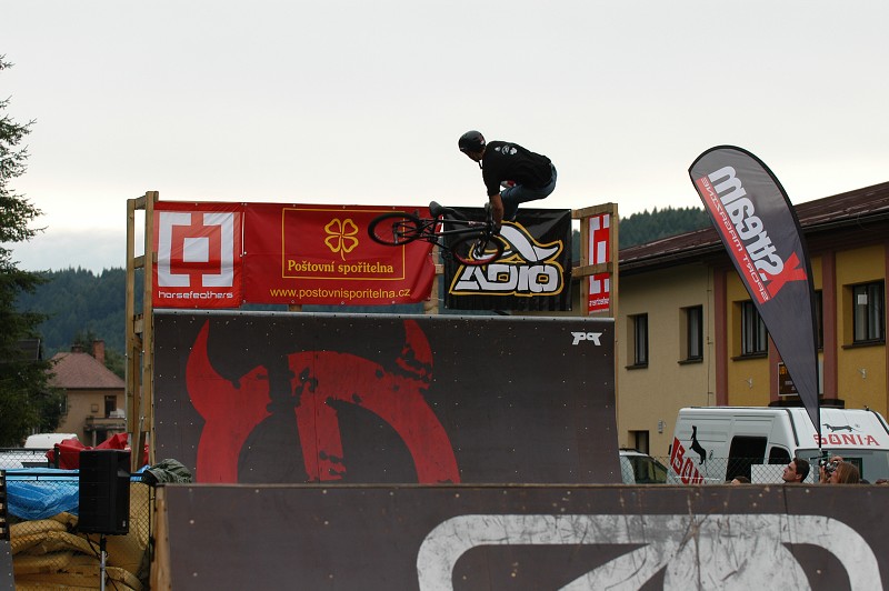 img00099.jpg