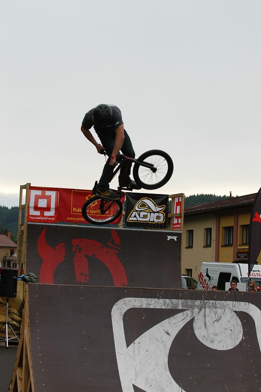 img00101.jpg