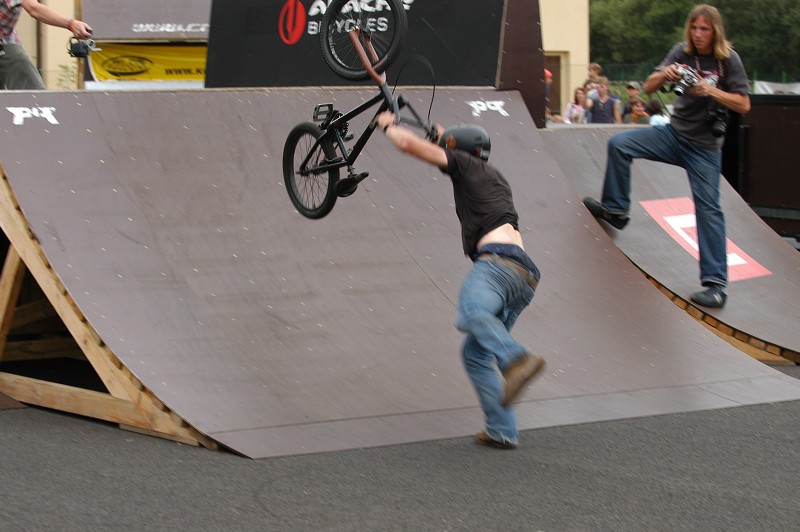 img00123.jpg