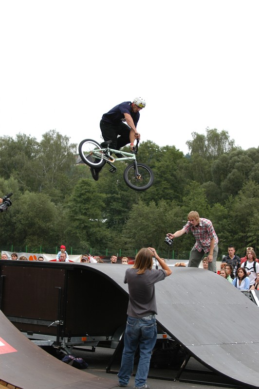 img00136.jpg