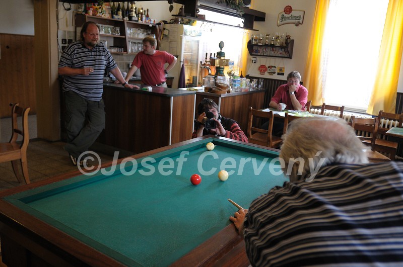 img00027.jpg