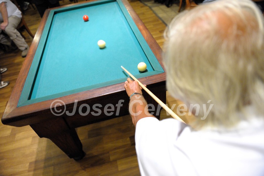img00085.jpg