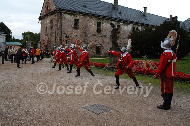img00087.jpg