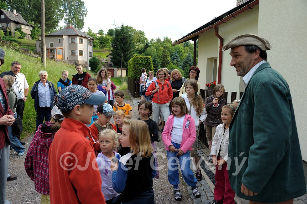 img00028.jpg