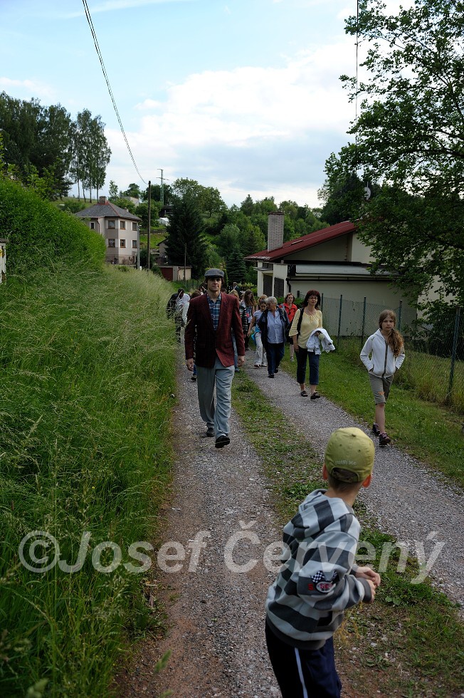 img00032.jpg
