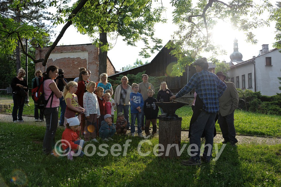 img00063.jpg