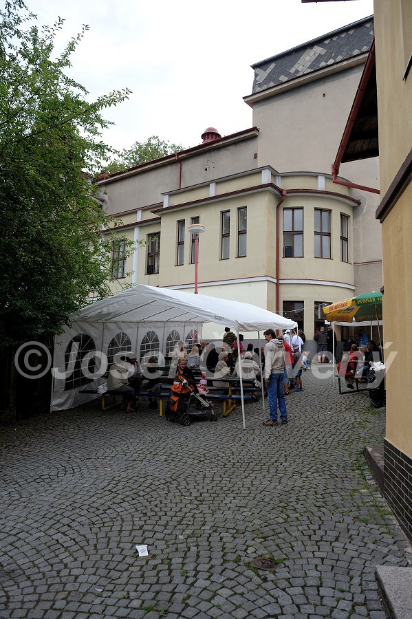 img00066.jpg