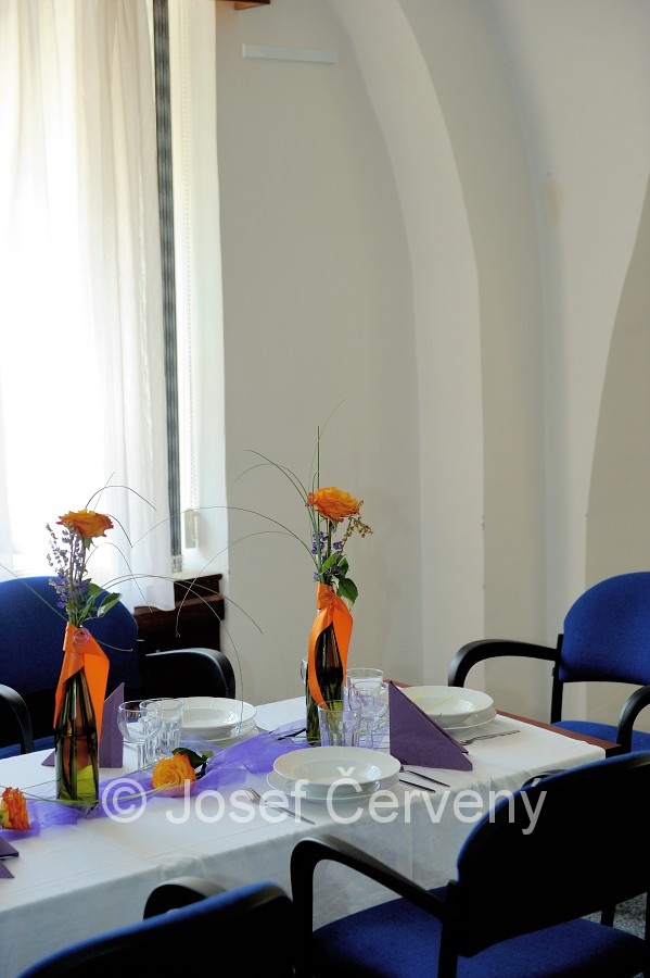 img00054.jpg