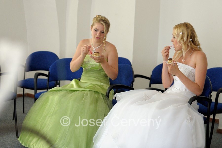 img00070.jpg