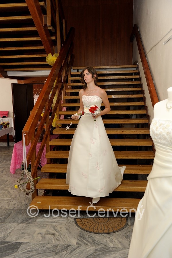 img00204.jpg