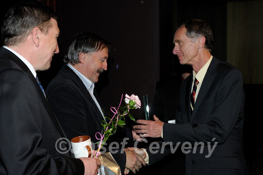 img00061.jpg
