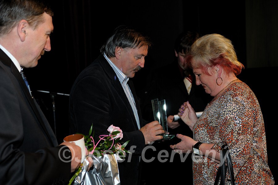 img00108.jpg