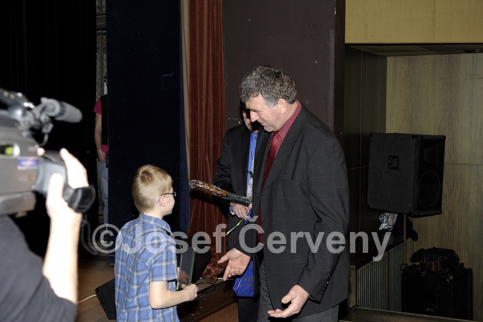 img00032.jpg