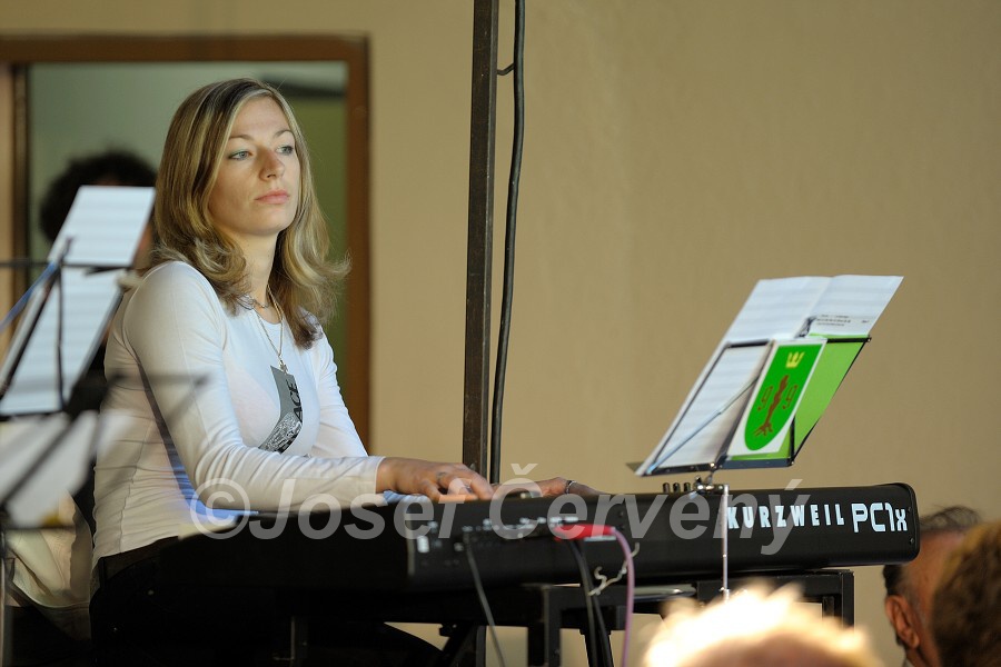 img00079.jpg