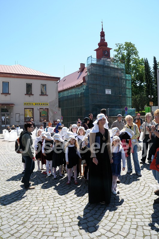 img00242.jpg