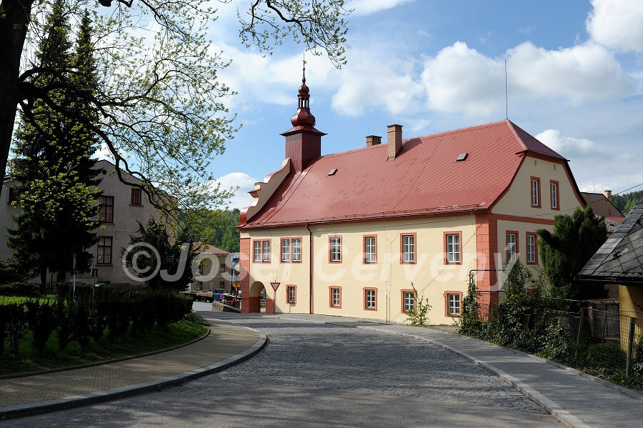 img00001.jpg